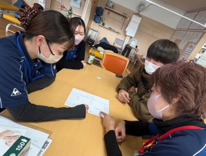 社員ミーティング！